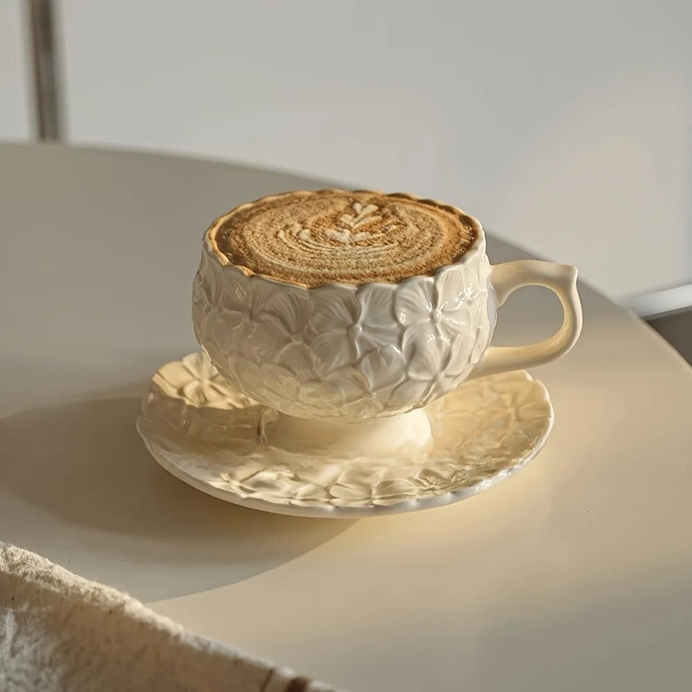 Coffee Tea Set - ชุดถ้วยกาแฟลายครีมสไตล์ฝรั่งเศส สำหรับคาเฟ่ น้ำชายามบ่าย ถ้วยกาแฟลายดอกไม้สไตล์เรโทร ถ้วยคาปูชิโน่ ของขวัญสุดสร้างสรรค์