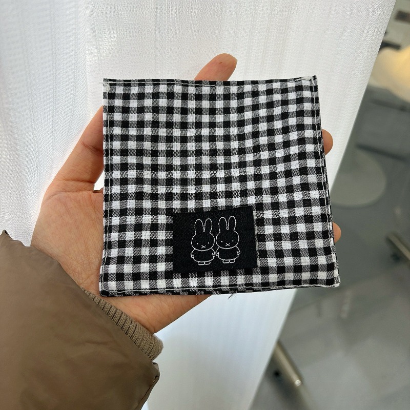 แผ่นรองแก้วผ้าลายมิฟฟี่สุดน่าร - Coffee Y Tea บทวิจารณ์และราคา
