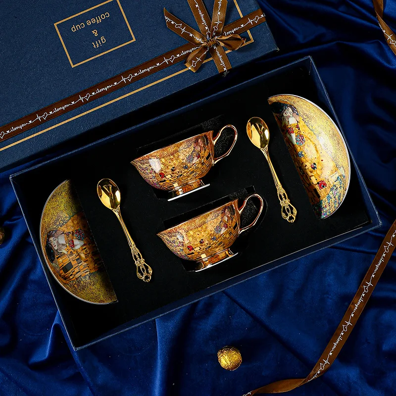 Royal Baroque สไตล์ Bone China - Tea And Coffee Kettle บทวิจารณ์และราคา